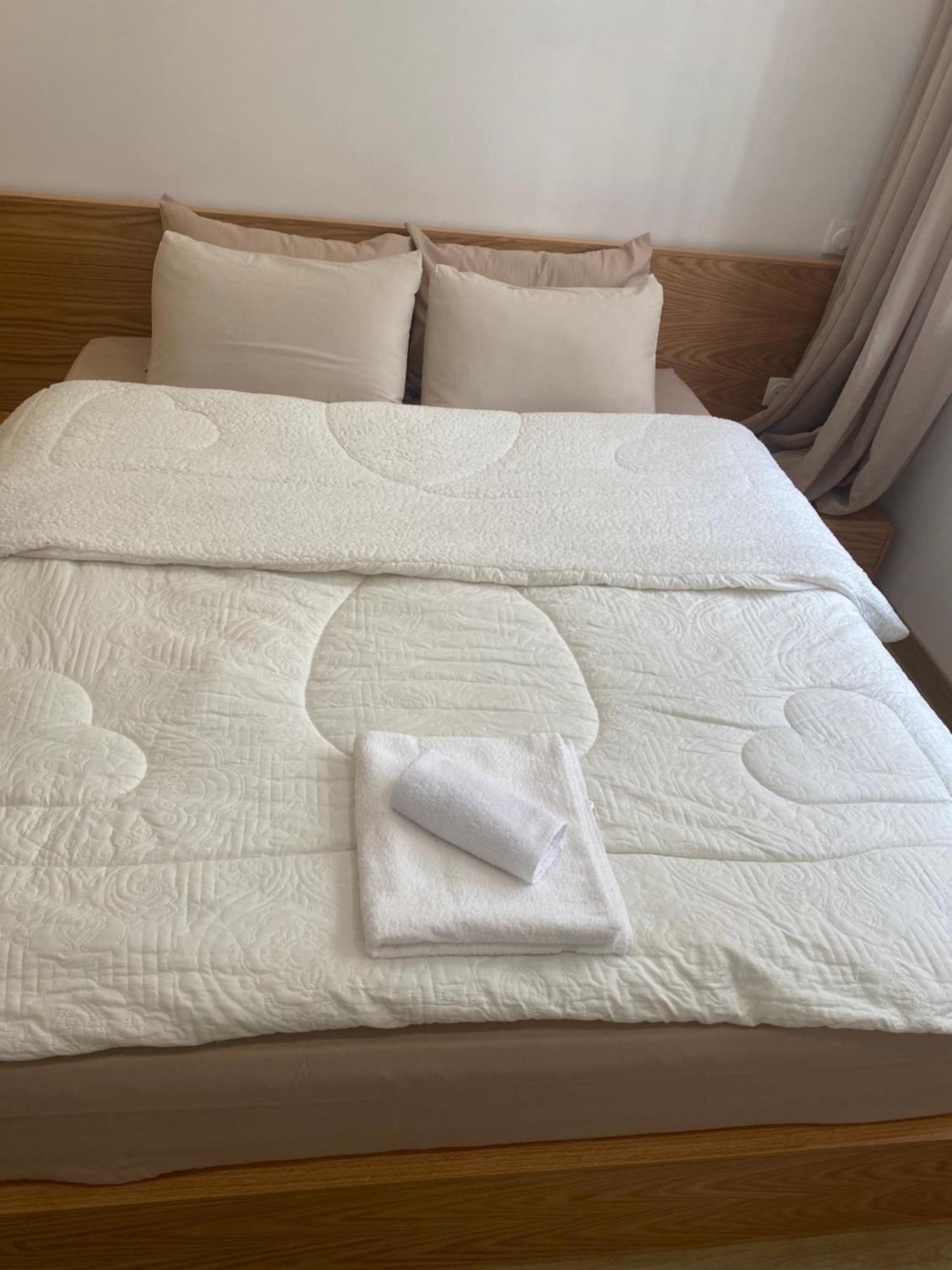 Elegance En 40 Metres Nouaceur Apartment ภายนอก รูปภาพ