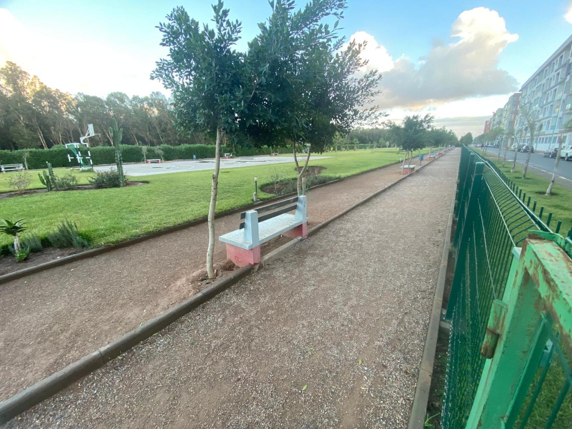 Elegance En 40 Metres Nouaceur Apartment ภายนอก รูปภาพ